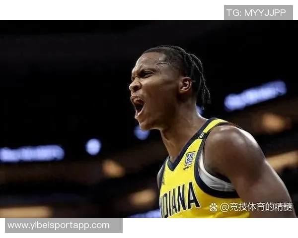 卡梅隆托马斯半场表现抢眼10投6中贡献18分3篮板6助攻1抢断